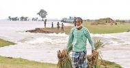 পাহাড়ি ঢলে তলিয়ে যাচ্ছে কৃষকের স্বপ্ন : হাওরে নেই নববর্ষের আনন্দ