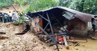 চিকনাগুলে টিলার নিচে ঝুঁকি মাথায় নিয়ে আরও ২৫ পরিবারের বসবাস