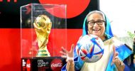 ‘বিশ্বকাপ ট্রফি’ ছুঁয়ে আবেগে আপ্লুত প্রধানমন্ত্রী