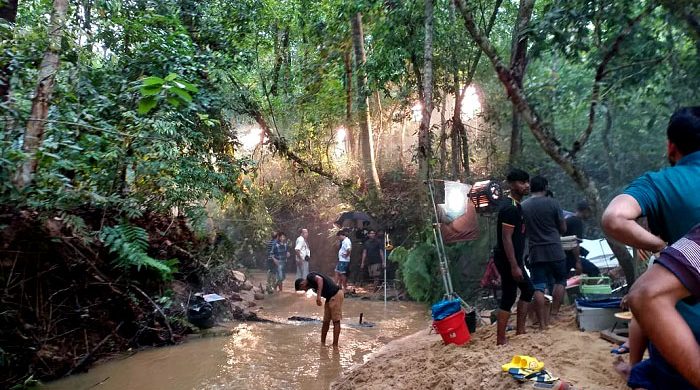 লাউয়াছড়ায় আগুণ জ্বালিয়ে চিত্রগ্রহণ : তদন্ত কমিটি নিয়ে ধোঁয়াশা