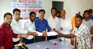 বিশ্বম্ভরপুরে বন্যার্তদের রূপালী ব্যাংক’র নগদ অর্থ বিতরণ