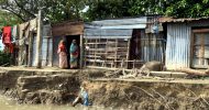 কুশিয়ারা কেড়ে নিল ৬০ পরিবারের মাথা গোঁজার ঠাঁই