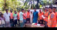 বন্যার্তদের মাঝে সালেহ আহমদ সাকিব কল্যাণ ট্রাস্ট’র নগদ অর্থ বিতরণ