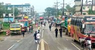 ছাতকে লাফার্জ-হোলসিমের বিরুদ্ধে অর্ধদিবস ‘হরলতাল কর্মসূচী’ পালন