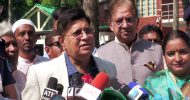 সাংবা‌দিকদের  দুর্বলতা আছে, এদের পরিপক্কতা দরকার: পররাষ্ট্রমন্ত্রী