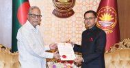 রাষ্ট্রপতির কাছে নবনিযুক্ত ভারতের হাইকমিশনারের পরিচয়পত্র পেশ
